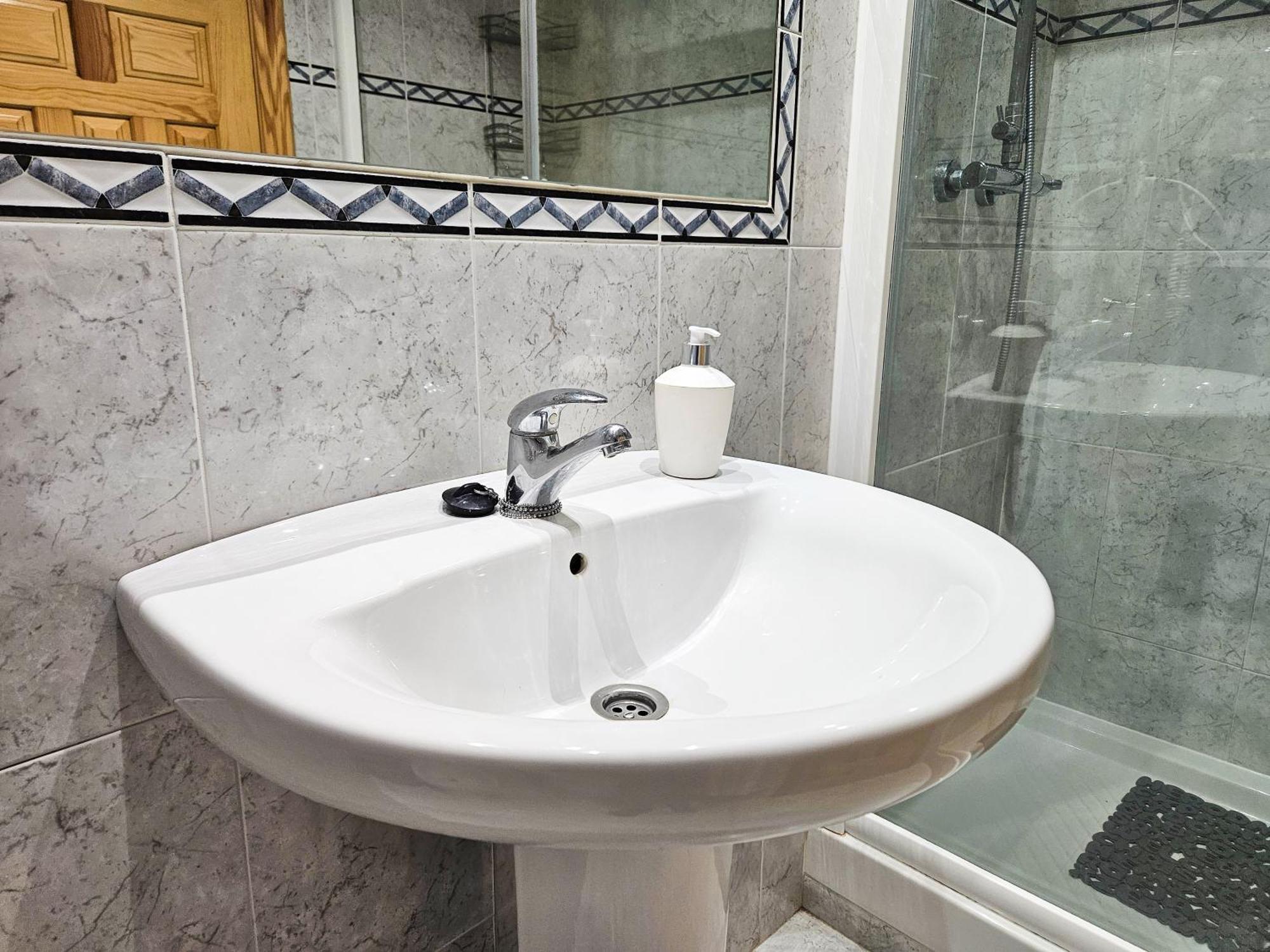 Apartamentos Gavin Biescas 3000 外观 照片